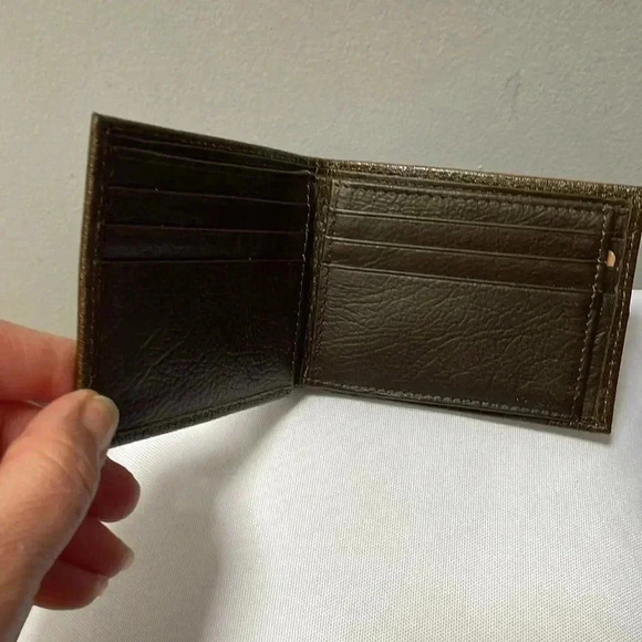 Bi-fold Genuine Leather Wallet- Brown - Picture 3 of 9